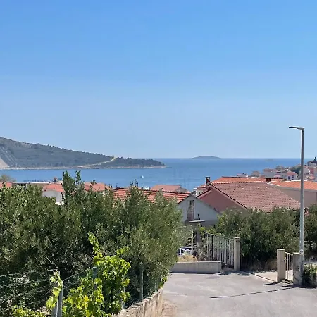 Sea Aldebaran With Terrace And Sea View Lejlighed Primošten
