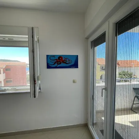 Sea Aldebaran With Terrace And Sea View Lejlighed *