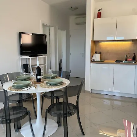 Sea Aldebaran With Terrace And Sea View Primosten