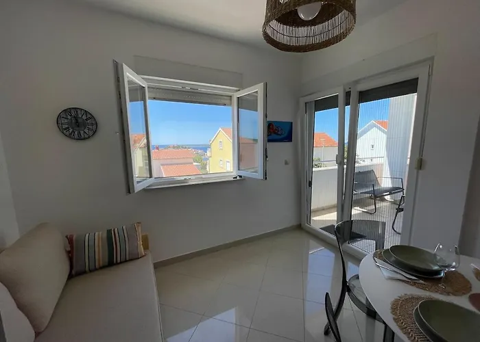 Sea Aldebaran With Terrace And Sea View Apartman