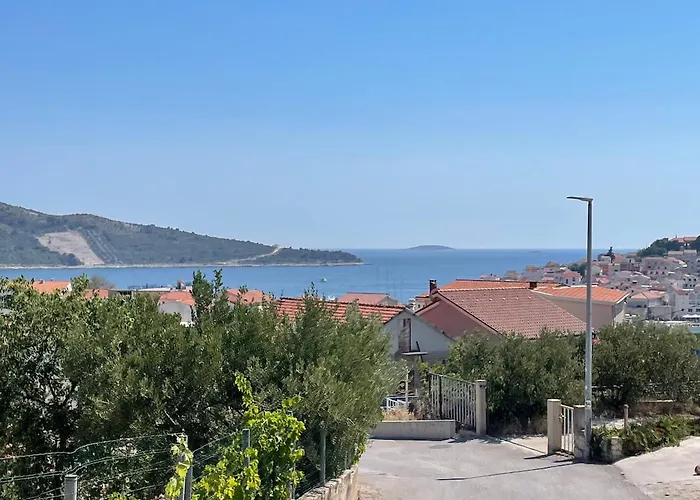 Sea Aldebaran With Terrace And Sea View Apartman Primosten